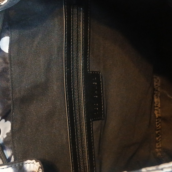 Like New!! Ted Baker Black and White Floral Backpack - Picture 13 of 15